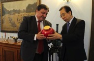 吴海龙会长出席波兰驻华大使午宴