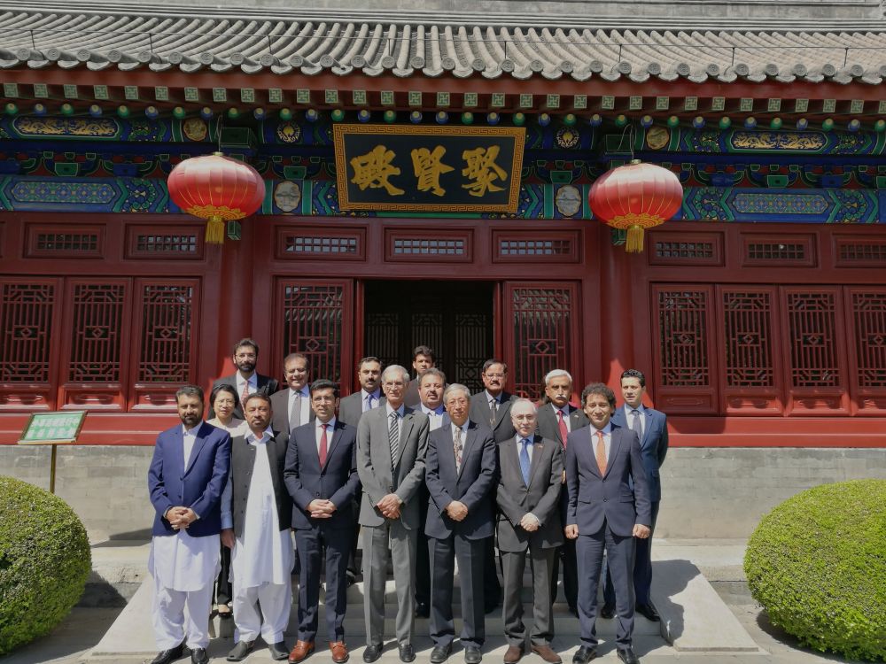 卢树民常务副会长会见巴基斯坦开普省首席部长哈塔克