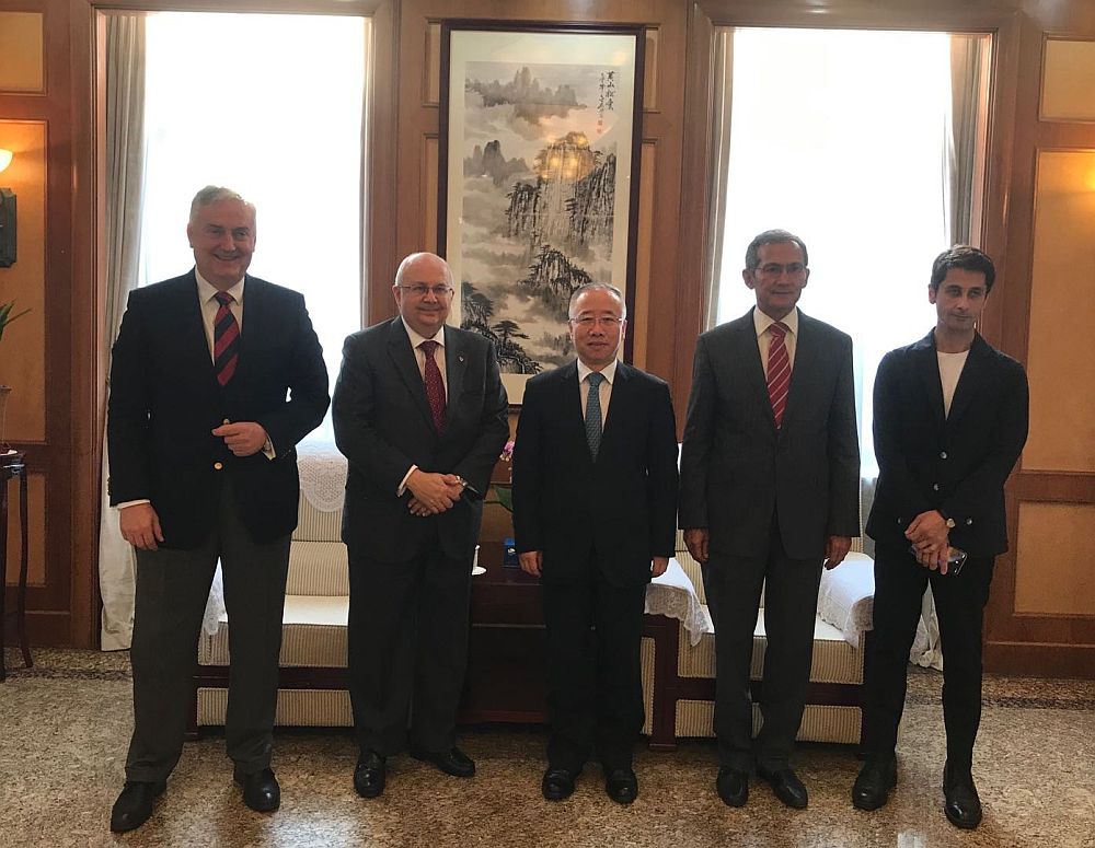 梁建全副会长会见尼扎米中心联合主席萨拉杰丁