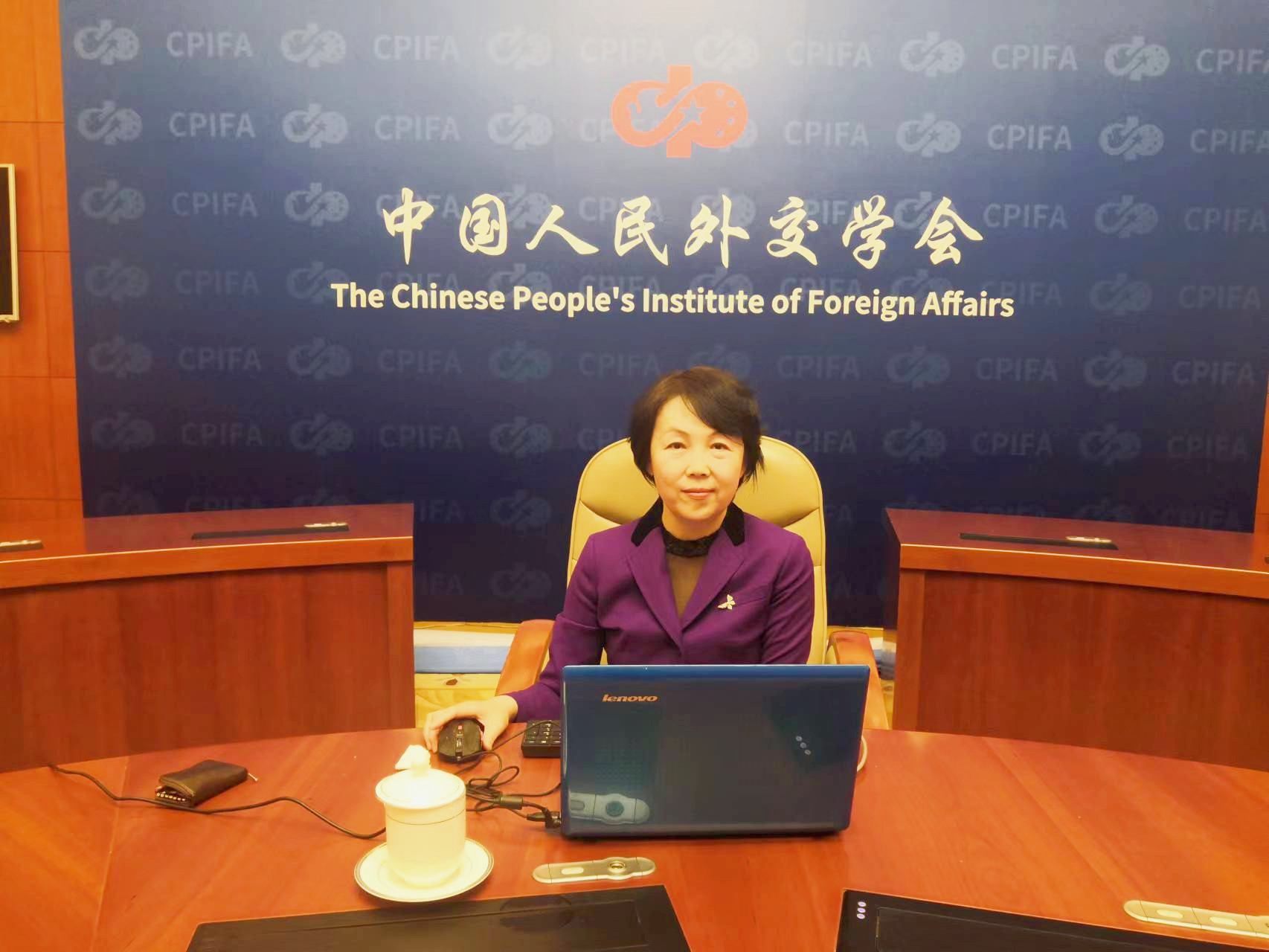 史玲副会长视频会见哈萨克斯坦总统战略研究所所长图库莫夫